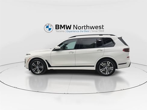 New 2027 BMW X7 xDrive40i w/ M Sport Package AWD/4WD image 11