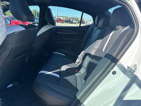 Used 2026 Toyota Camry SE FWD image 19