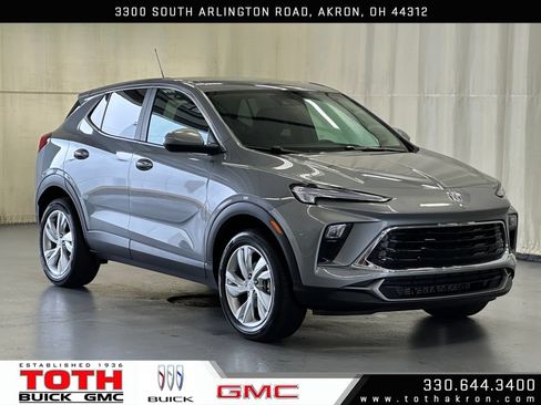 Certified 2024 Buick Encore GX Preferred AWD/4WD image 1