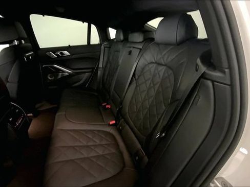 Used 2026 BMW X6 M60i w/ Executive Package AWD/4WD image 12