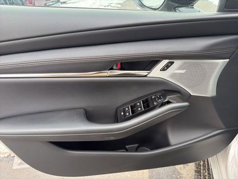 New 2026 MAZDA MAZDA3 2.5 Turbo Sedan w/Premium Plus image 19