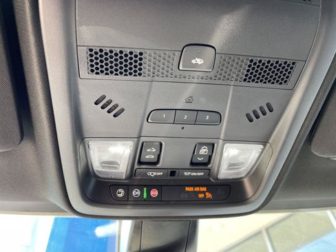 Used 2024 Cadillac XT5 Sportv w/ LPO, Floor Liner Package AWD/4WD image 27