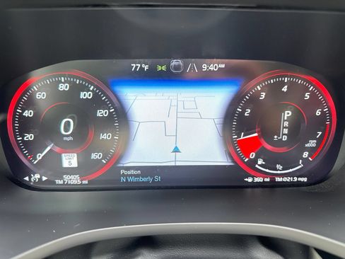 Used 2019 Volvo XC60 T6 Momentum w/ Advanced Package AWD/4WD image 10