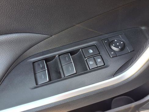 Certified 2025 Toyota RAV4 XLE AWD/4WD image 19