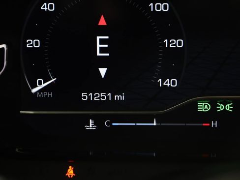 Used 2023 GMC Yukon XL Denali w/ Advanced Technology Package image 41