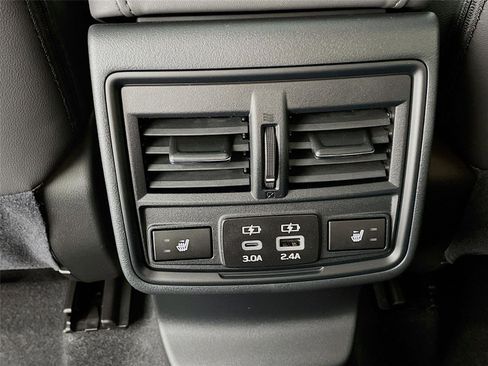 New 2026 Subaru Outback Limited XT image 18