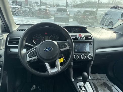 Used 2018 Subaru Forester 2.5i Premium w/ All-Weather Package image 14