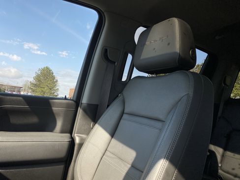 Used 2021 GMC Sierra 3500 Denali w/ Denali Ultimate Package image 20