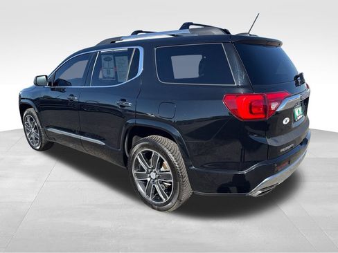 Used 2018 GMC Acadia Denali w/ Technology Package AWD/4WD image 3