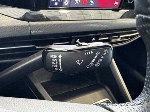 Used 2022 Volkswagen GTI S image 25