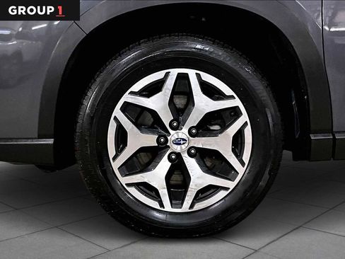 Certified 2024 Subaru Forester Premium image 11