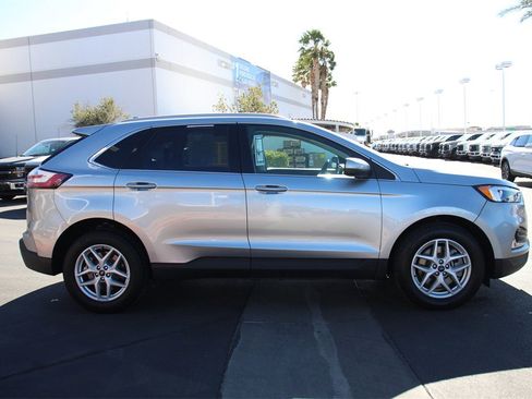 Certified 2022 Ford Edge SEL w/ Convenience Package image 10