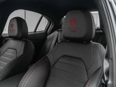 Used 2024 Alfa Romeo Giulia Quadrifoglio RWD image 27