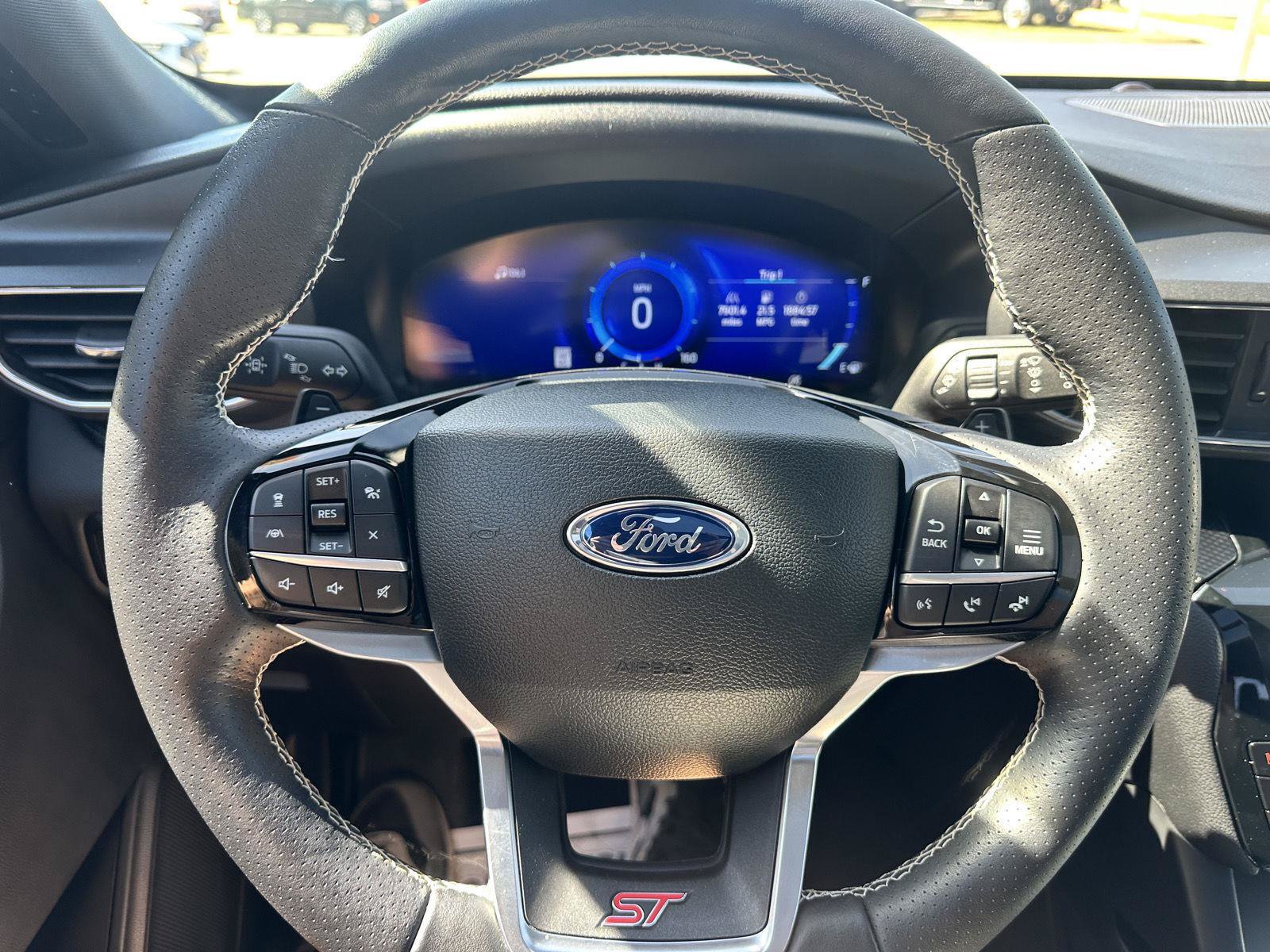 Used 2023 Ford Explorer ST w/ Equipment Group 401A AWD/4WD image 27