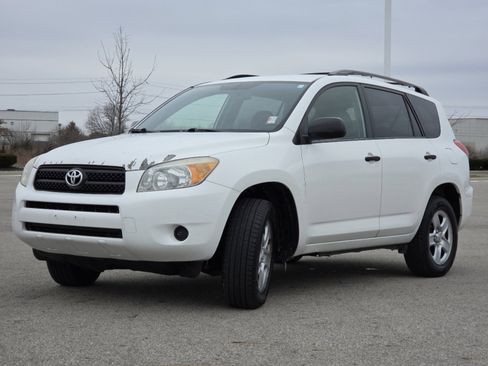Used 2008 Toyota RAV4 4WD image 9