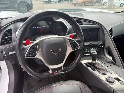 Used 2017 Chevrolet Corvette Z06 image 18