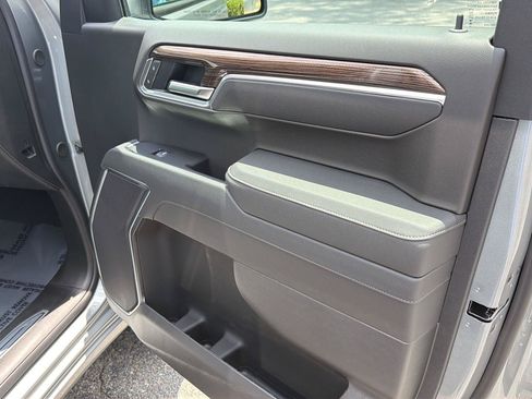 New 2026 Chevrolet Silverado 1500 LT w/ Convenience Package II RWD image 14
