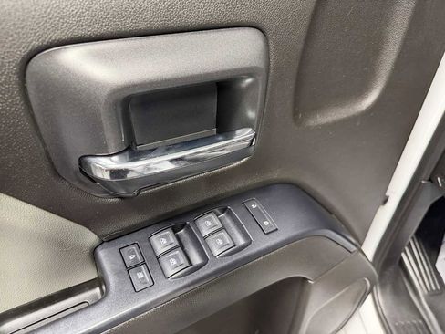 Used 2017 Chevrolet Silverado 2500 W/T image 11