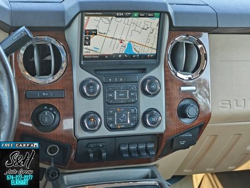 Used 2016 Ford F250 King Ranch w/ King Ranch w/Chrome Package AWD/4WD image 7