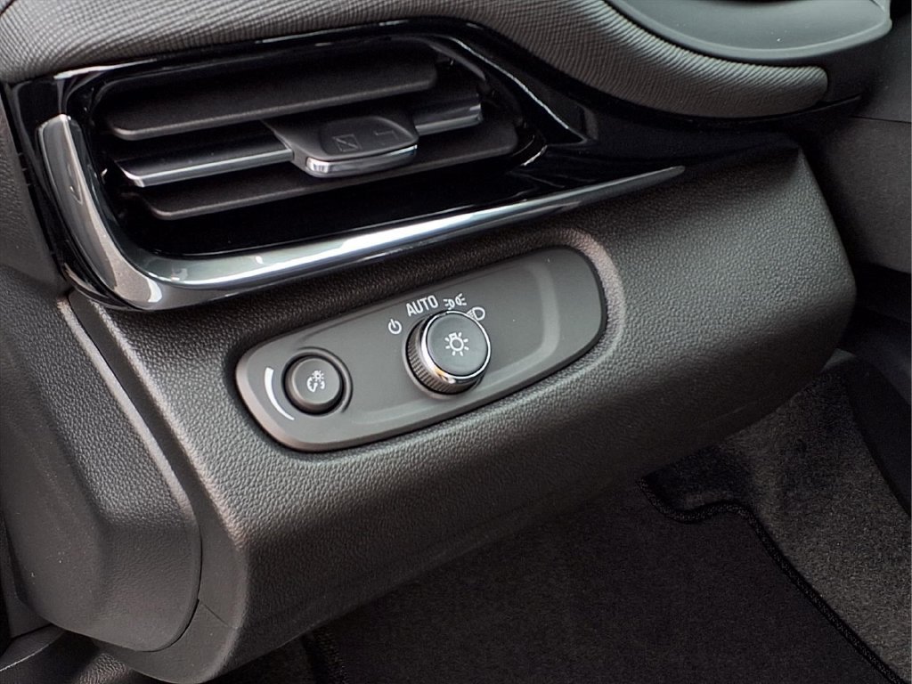 New 2026 Buick Envista Sport Touring w/ Convenience I Package FWD image 13
