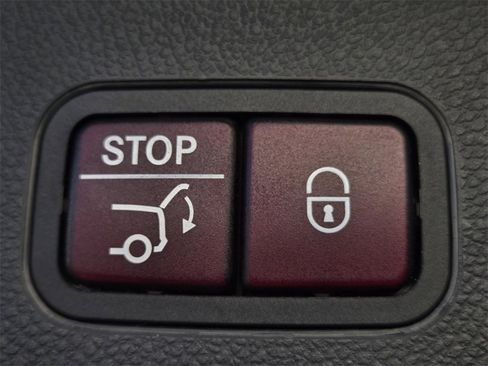 Used 2019 Mercedes-Benz GLC 43 AMG GLC 43 AMG image 12