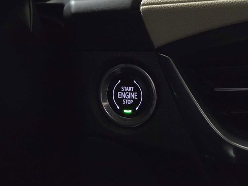 Used 2024 Buick Encore GX Preferred FWD image 30