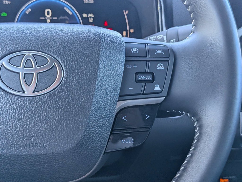 Used 2026 Toyota Camry SE FWD image 23