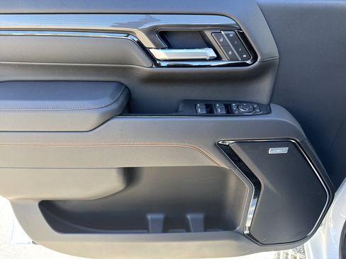 New 2026 GMC Sierra 2500 AT4 w/ AT4 Premium Plus Package image 14