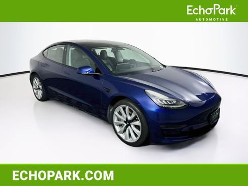 Used 2018 Tesla Model 3 Mid Range RWD image 1