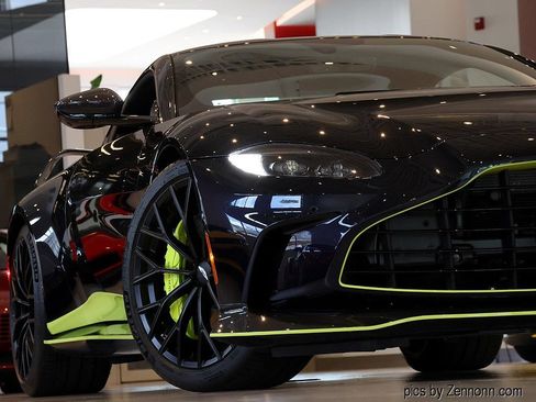 Used 2023 Aston Martin V12 Vantage RWD image 54