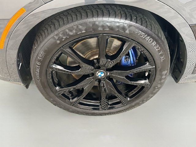 Used 2025 BMW X7 xDrive40i w/ M Sport Package AWD/4WD image 33
