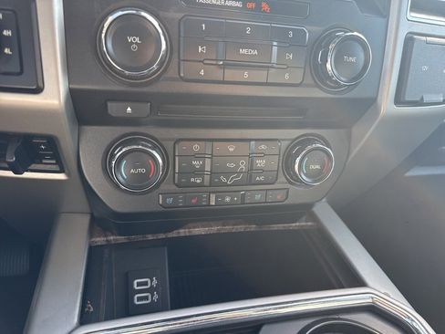 Used 2017 Ford F350 Lariat w/ Lariat Ultimate Package image 14