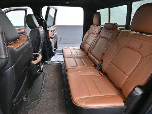 Used 2022 RAM 1500 Limited AWD/4WD image 42