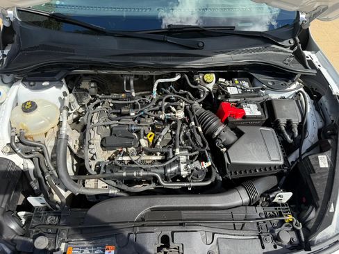Used 2022 Ford Escape S FWD image 27
