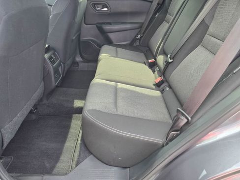 Used 2025 Nissan Rogue SV AWD/4WD image 13