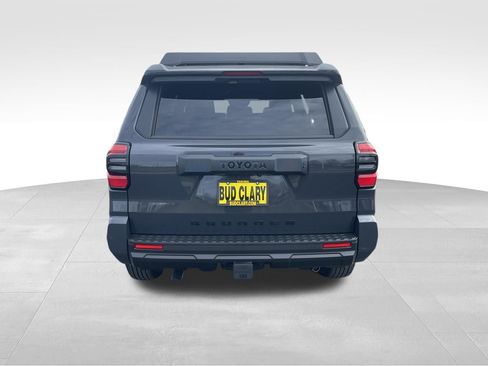 New 2026 Toyota 4Runner SR5 AWD/4WD image 5