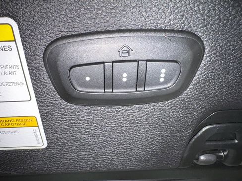 Used 2023 Jeep Wrangler Unlimited w/ Cold Weather Group image 21