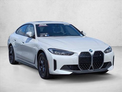 Certified 2023 BMW i4 eDrive35 RWD image 3