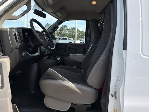 Used 2024 GMC Savana 2500 w/ Driver Convenience Package RWD image 14