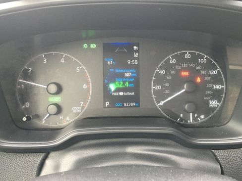 Used 2023 Toyota Corolla LE FWD image 2