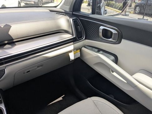 New 2026 Kia Sorento EX FWD image 21