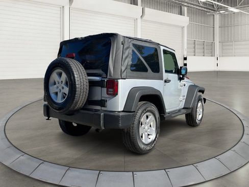Used 2012 Jeep Wrangler Sport image 3