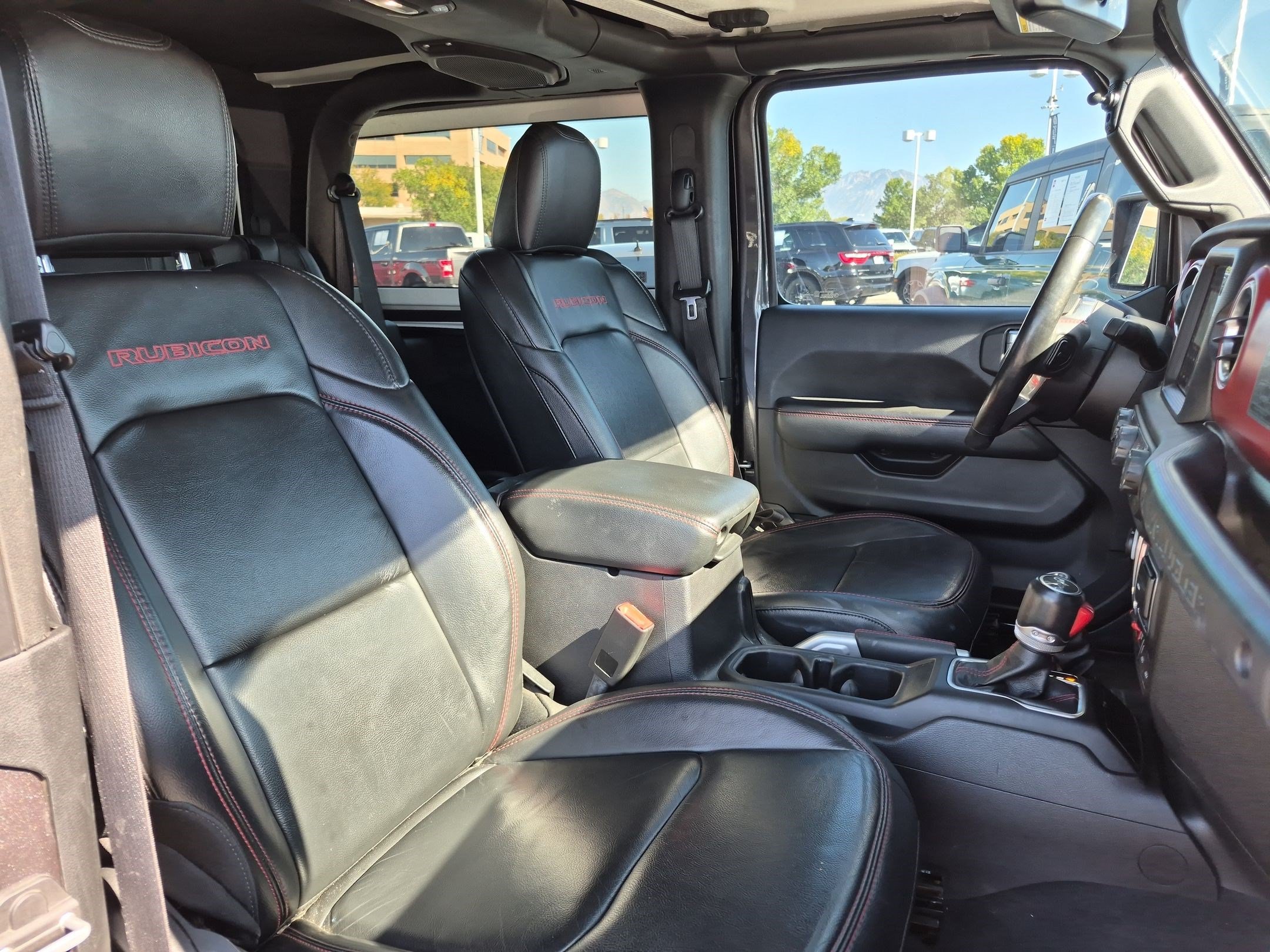 Used 2018 Jeep Wrangler Rubicon AWD/4WD image 33