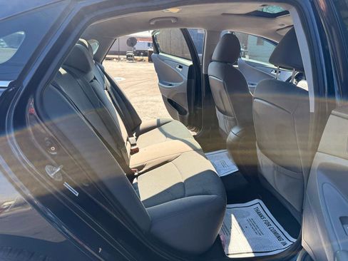 Used 2011 Hyundai Sonata GLS image 11