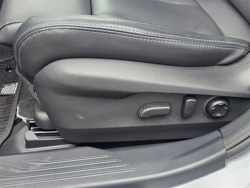 Used 2024 Subaru Legacy Limited image 13