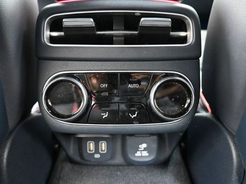 Used 2025 Genesis GV70 2.5T w/ Sport Prestige Package image 17