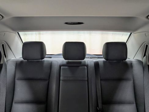Used 2010 Mercedes-Benz S 550 image 19