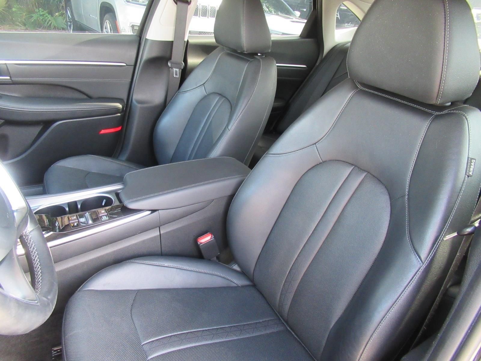 Used 2022 Hyundai Sonata Limited FWD image 20