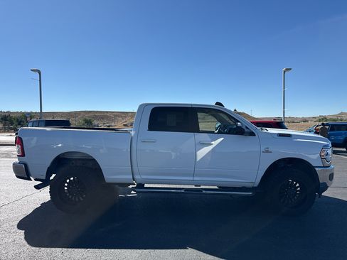 Used 2020 RAM 2500 Big Horn AWD/4WD image 17