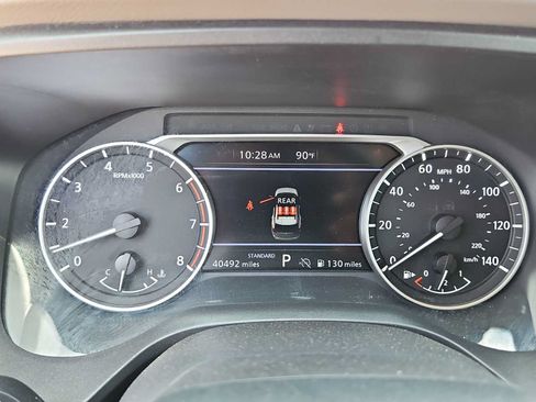 Used 2025 Nissan Rogue SV FWD image 22